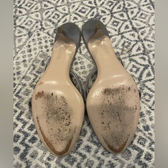 Salvatore Ferragamo Silver kitten Heels - Picture 6 of 7